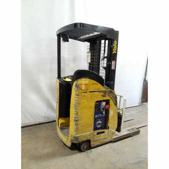 Reach Trucks 2008  Yale nr040dan (4)