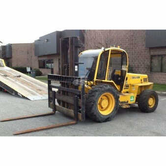 Rough Terrain Forklifts 2005  Sellick s100 (1)