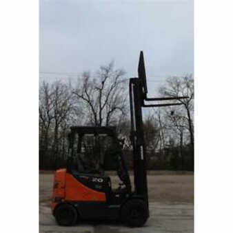 Diesel Forklifts 2010  Doosan  (10)