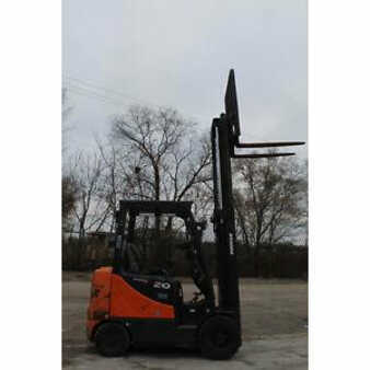 Diesel Forklifts 2010  Doosan  (9)