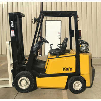 Carretilla elevadora GLP 2004  Yale glp040afnuaf084 (2)