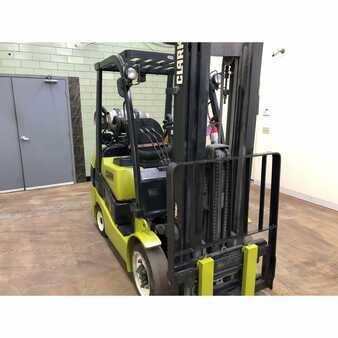 Propane Forklifts 2014  Clark c25c (3)