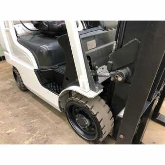 Propane Forklifts 2016  Unicarriers cf60 (6)