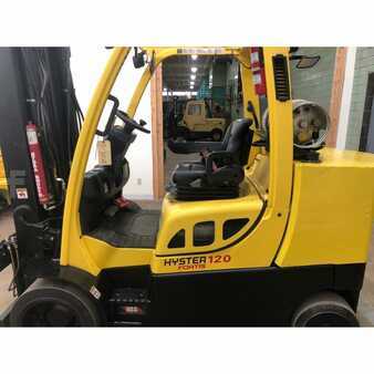 Propane Forklifts 2013  Hyster s120ft (9)