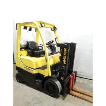 Propane Forklifts 2015  Hyster s40ft (3)