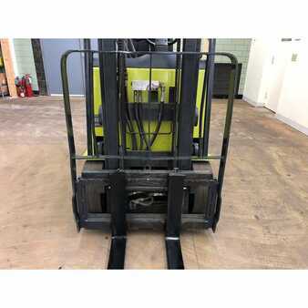 4 Wheels 2013  Clark tmx20 (7)
