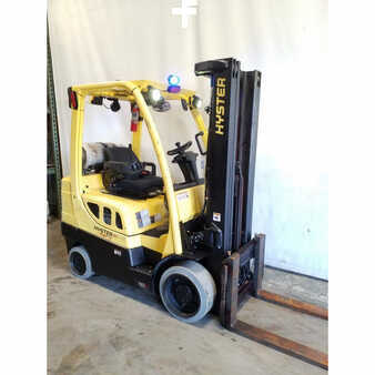 Propane Forklifts 2013  Hyster s60ft (3)