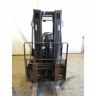 Carretilla elevadora GLP 2008  Doosan g30p-5 (2)