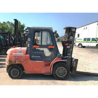 Diesel Forklifts 2014  Toyota  (1)