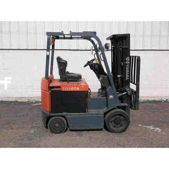 4 Wheels 2006  Toyota 7fbcu25 (2)