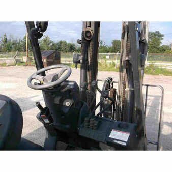Propane Forklifts 2006  CAT Lift Trucks c5000 (3)