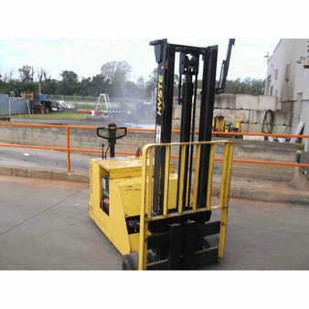 4 Wheels 2002  Hyster w40xtc (3)