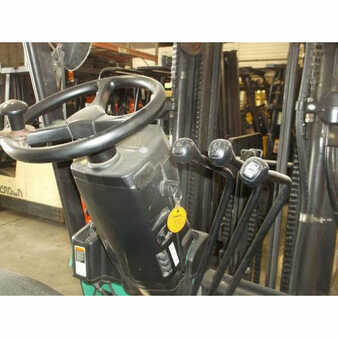 Eléctrica de 4 ruedas 2012  Mitsubishi  (5)