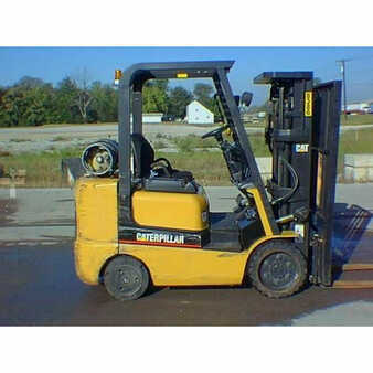 Carretilla elevadora GLP 2002  CAT Lift Trucks gc25k (2)