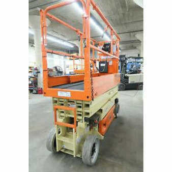 4 Wheels 2008  JLG 2030es (2)