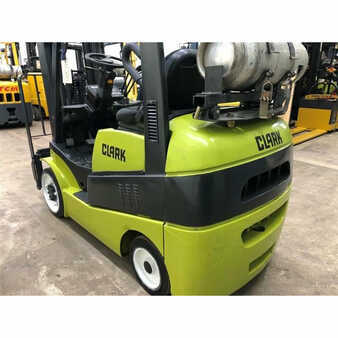 Propane Forklifts 2014  Clark c25cl (6)