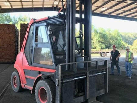 Carretilla elevadora diésel 2007  Linde h80d (1)