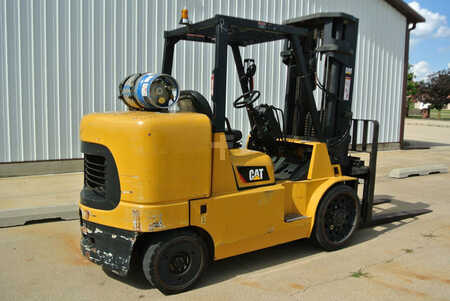 Carretilla elevadora GLP - CAT Lift Trucks gc70k (2)