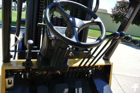 Carretilla elevadora GLP - CAT Lift Trucks gc70k (8)