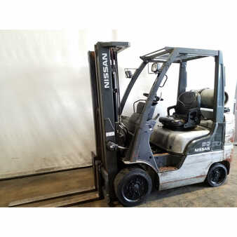 Propane Forklifts 2010  Nissan mcp1f2a25lv (1) 