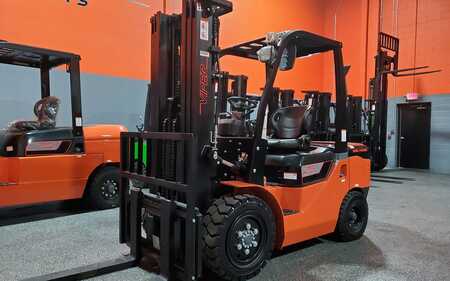 Diesel Forklifts 2024  Viper FD35 (14)