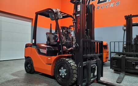 Diesel Forklifts 2024  Viper FD35 (15)