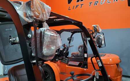 Diesel Forklifts 2024  Viper FD35 (21)