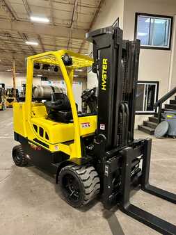 Propane Forklifts 2019  Hyster S120FT (21)