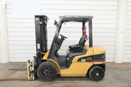 Diesel Forklifts 2006  CAT Lift Trucks p5000d (1)