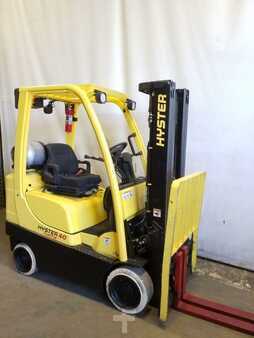 Propane Forklifts 2011  Hyster s40fts (3)