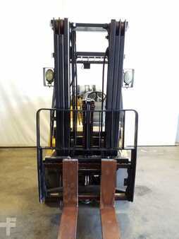 Carretilla elevadora GLP 2012  CAT Lift Trucks gc40k (2)