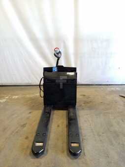 Electric Pallet Jacks 2015  Yale mpb045 (2)