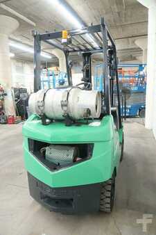 Diesel Forklifts 2012  Mitsubishi fg18n (2)
