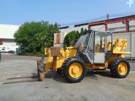 Manipulador fijo - JCB 530-120 (3)