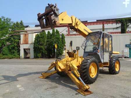 Manipulador fijo - JCB 530-120 (9)