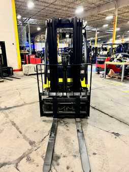 Propane Forklifts 2018  Yale GLP050VXN (12)