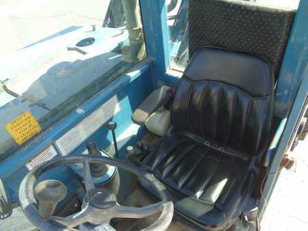 Manipulador fijo - Gradall 534d10-45 (8)