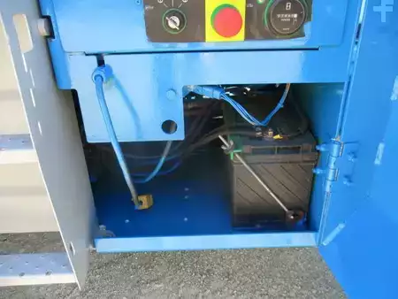 Montacargas Todo Terreno 2011  Genie gs5390rt (9)