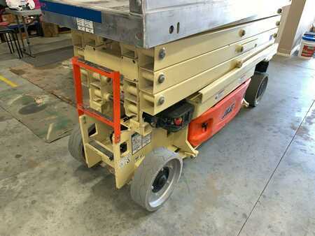 4 Wheels 2012  JLG 2630es (2)