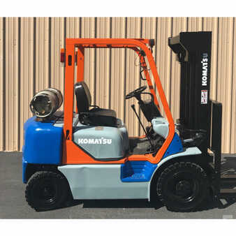 Montacargas GLP - Komatsu fg20c12w (1)