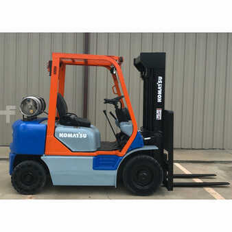 Montacargas GLP - Komatsu fg20c12 (1)