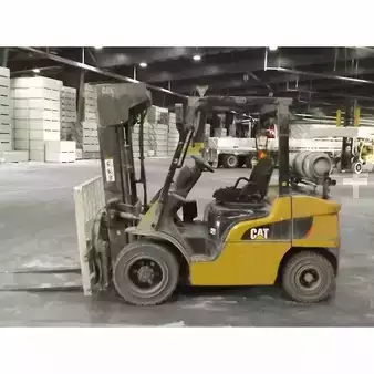 Propane Forklifts 2013  CAT Lift Trucks 2p6000 (1)