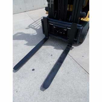 Propane Forklifts 2011  Mitsubishi fgc25n (11)