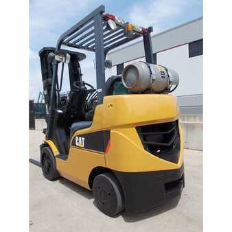 Propane Forklifts 2011  Mitsubishi fgc25n (2)