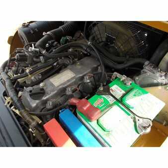 Propane Forklifts 2011  Mitsubishi fgc25n (8)