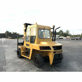 Carretilla elevadora diésel 2008  CAT Lift Trucks dp70 (2)