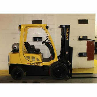 Propane Forklifts 2006  Hyster h50ft (2)