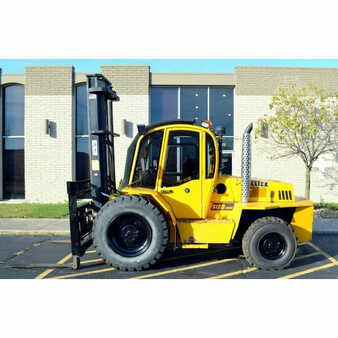 Rough Terrain Forklifts 2004  Sellick  (1)