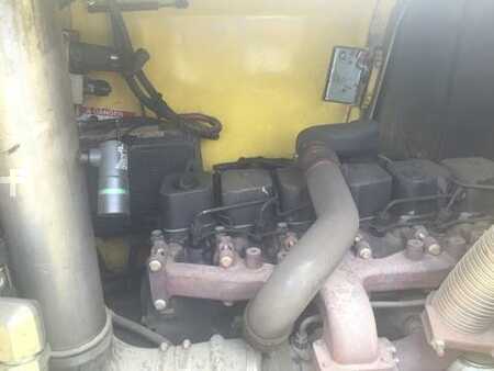 Diesel Forklifts 2005  Elwell-Parker esi500-36 (15)