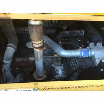 Rough Terrain Forklifts 2011  Mastercraft  (9)